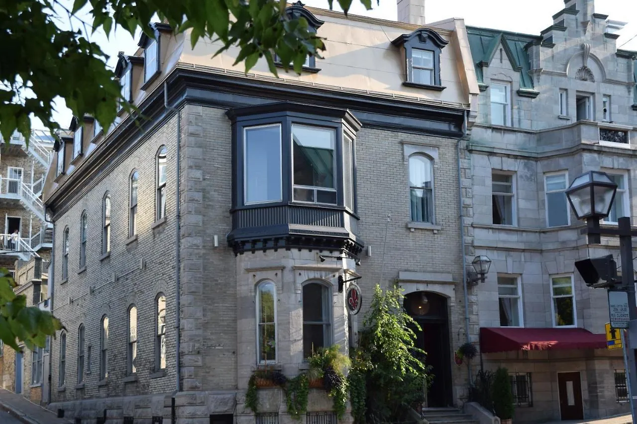 Chateau Fleur De Lys - L\'Hotel location