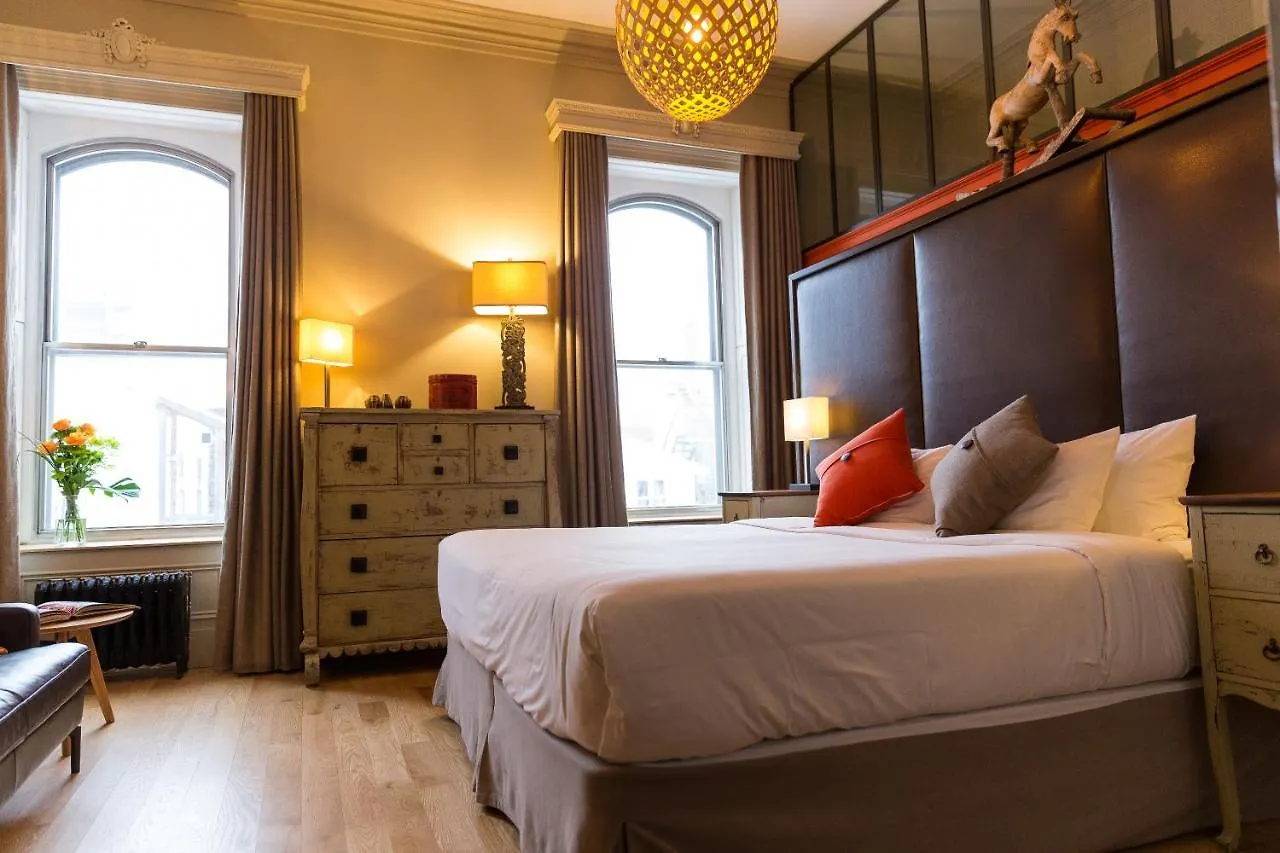 Chateau Fleur De Lys - L'Hotel Quebec City